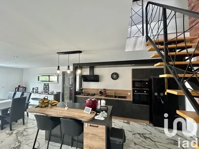Maison à La Breille-les-Pins (49390)