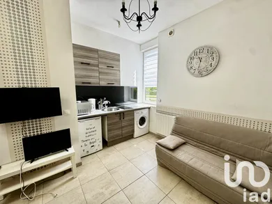 Immeuble à Lambres-lez-Douai (59552)