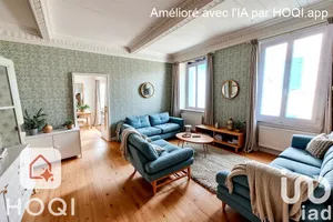 Building at Le Luc (83340)