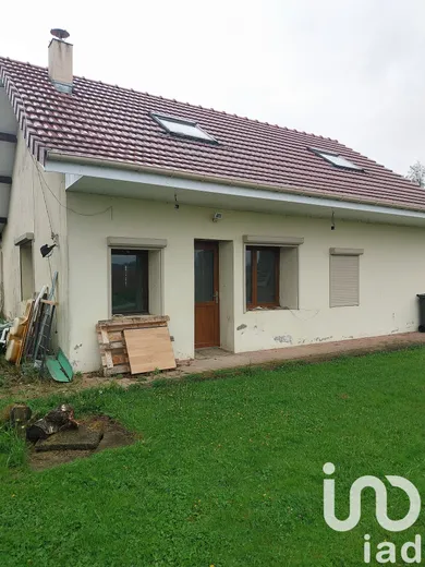 House at La Racineuse (71310)