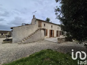 Maison de campagne à Sainte-Verge (79100)