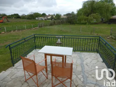 House at Braud-et-Saint-Louis (33820) — 10/15