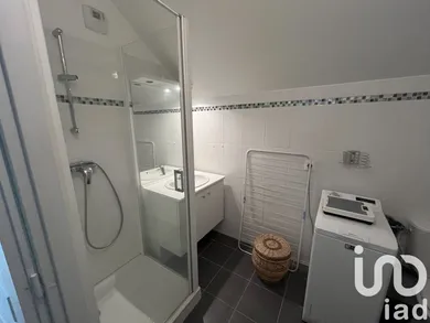 Apartment at Le Mesnil-Saint-Denis (78320) — 10/12