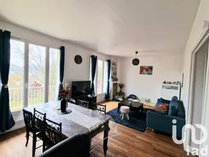 Apartment at Orsay (91400)