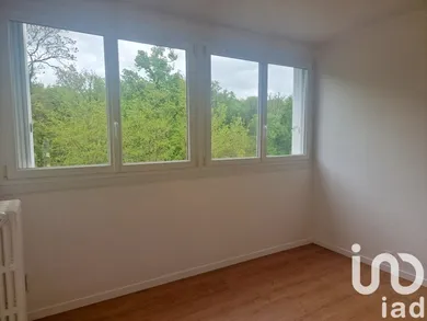 Appartement à Allonnes (72700)