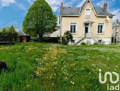 Maison à givet (08600)