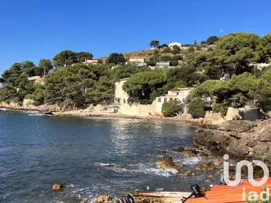 Maison à Carqueiranne (83320)