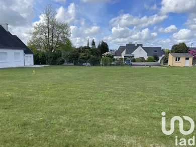 Building plot in Pluguffan (29700)