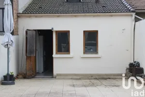 Apartment at Lisses (91090)