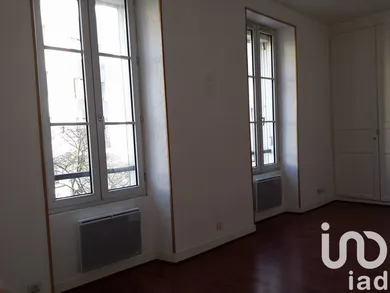 Apartment at Mantes-la-Jolie (78200) — 2/8