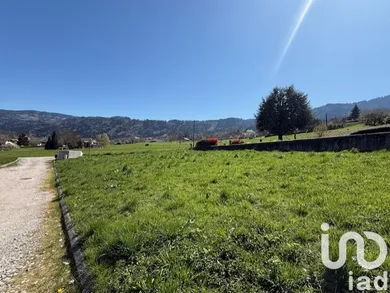 Land in Bons-en-Chablais (74890)