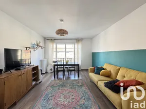 Apartment at Noisy-le-Sec (93130)
