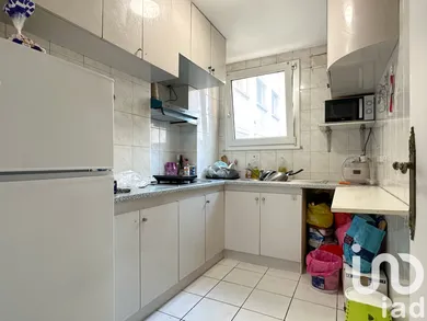 Apartment at Paris (75019) — 6/14