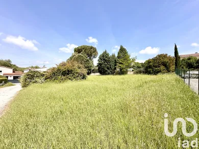 Land at Villepinte (11150)