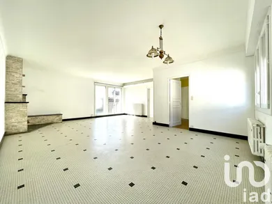 Immeuble à Trignac (44570)