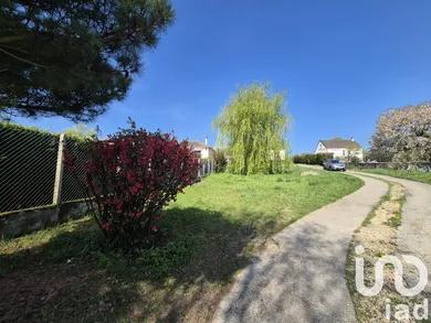 Terrain à bâtir à La Ferté-sous-Jouarre (77260)