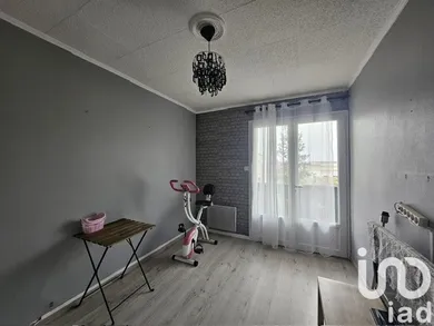 Apartment in Toulouse (31200)