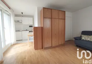 Apartment at Courbevoie (92400)