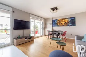 Apartment in Chessy (77700)