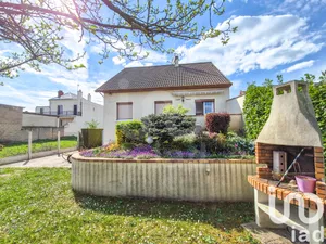 House at Flins-sur-Seine (78410)