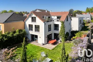 House at Chatou (78400)