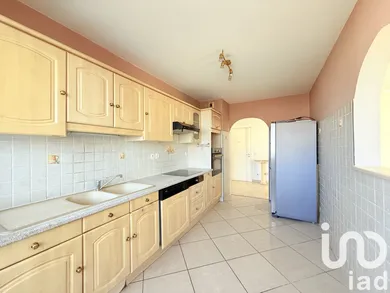 Appartement à Grenoble (38100) — 12/28