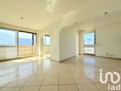 Appartement à Grenoble (38100)