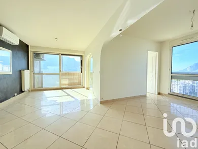Appartement à Grenoble (38100) — 27/28