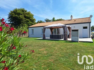 House at Talmont-Saint-Hilaire (85440)