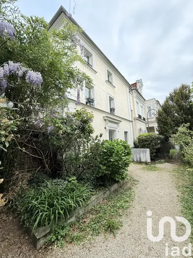 Apartment at Montmorency (95160)