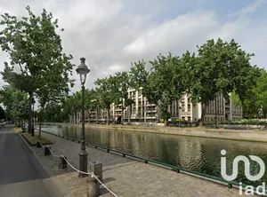 Parking at Paris (75010)