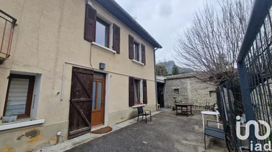 Maison de village à Vif (38450)