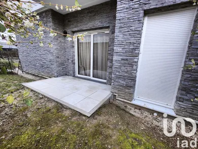 Apartment at Rosny-sous-Bois (93110) — 8/9