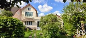 House at Villecresnes (94440)