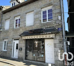 Maison de ville à Saint-James (50240)