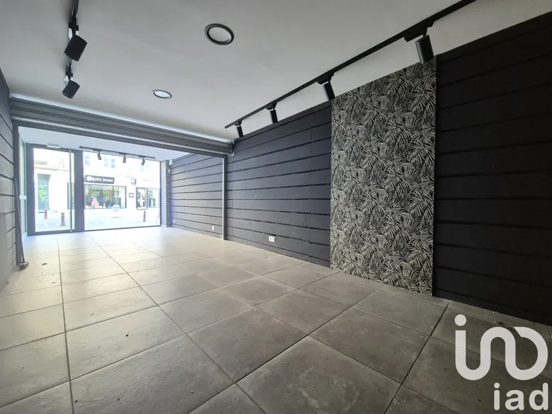 Immeuble 308 m² · à Sedan · 308 m² · 230 000 €