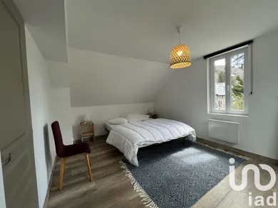 Immeuble à Mont-Dore (63240)