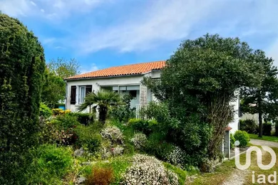 Maison traditionnelle à Saint-Sulpice-de-Royan (17200)