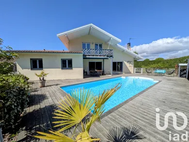 Maison traditionnelle à Biganos (33380)