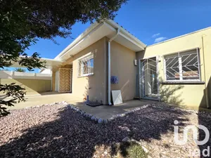 House at Pia (66380)