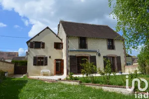 Village house at Poilly-sur-Tholon (89110)