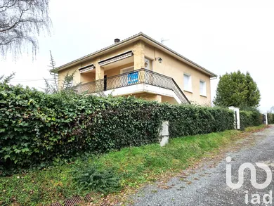 House at Creysse (24100)