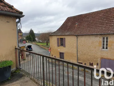 Immeuble à Mauzac-et-Grand-Castang (24150)