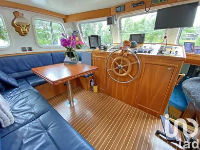 Péniche à Verneuil-sur-Seine (78480)