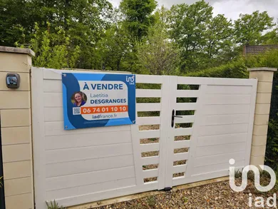 Building plot at Égriselles-le-Bocage (89500)