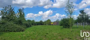 Land at Lozay (17330)