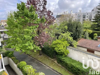 Apartment at Houilles (78800)