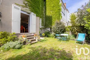 Maison de ville à Bordeaux (33800)