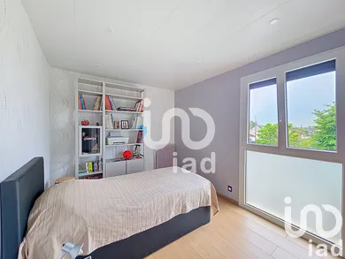 Appartement à Gretz-Armainvilliers (77220) — 8/12
