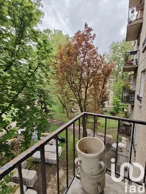 Apartment at Paris (75020)